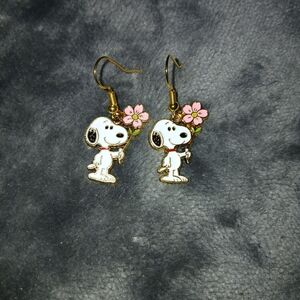 Charming Snoopy Earrings with Pink Flower